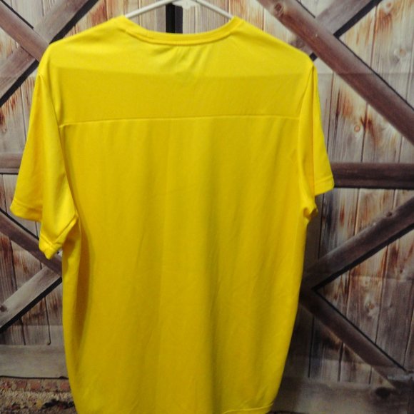 Adidas Boston Marathon 5K # strip Running Shirt~EUC~2018 edition~Boston … - Picture 4 of 5